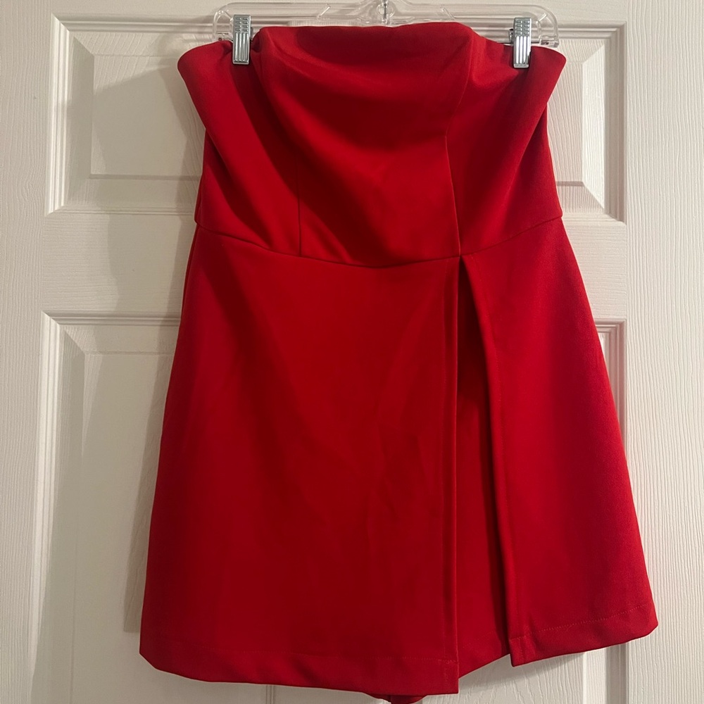 NEVER WORN She & Sky Red Romper